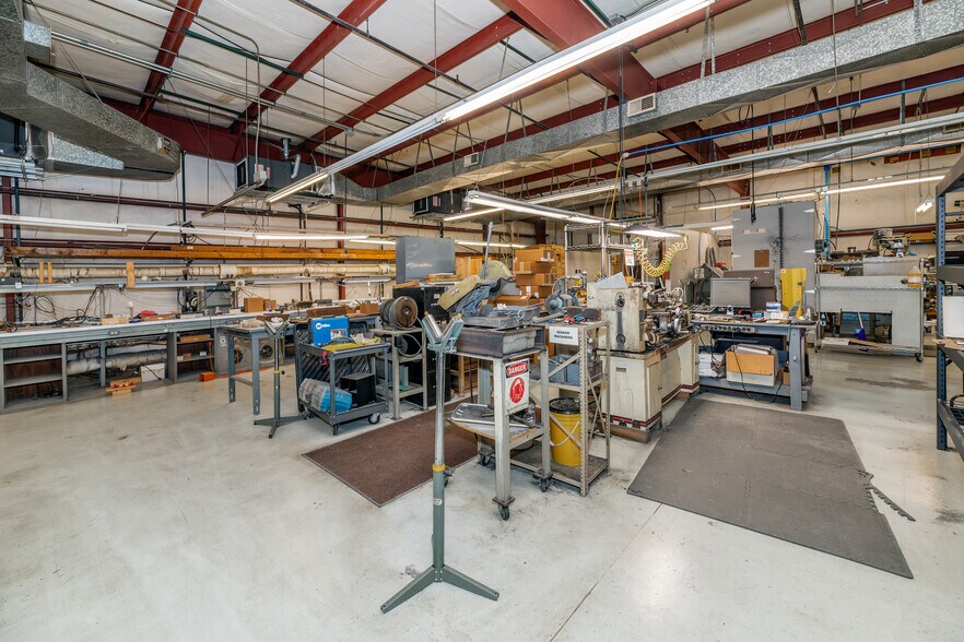 More Photos Of 1003 Clarence Larson Dr, Oak Ridge Warehouse For Sale