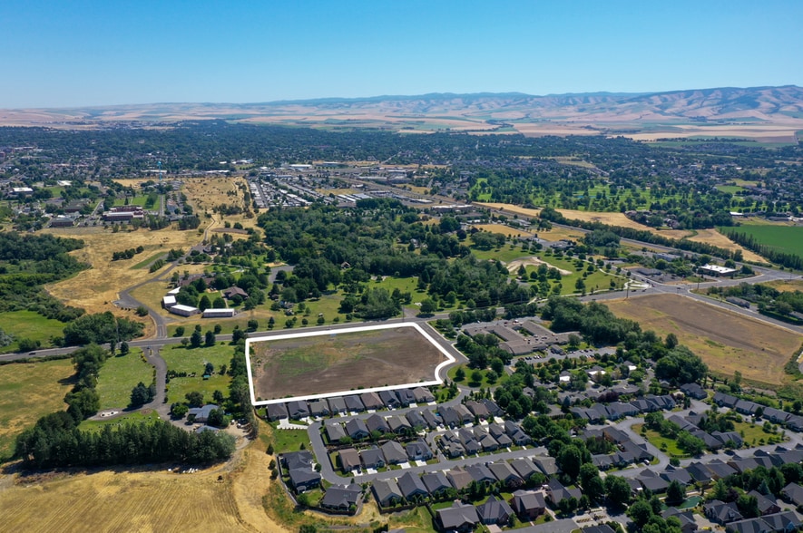 Primary Photo Of 3XX NE Myra Rd, College Place Land For Sale
