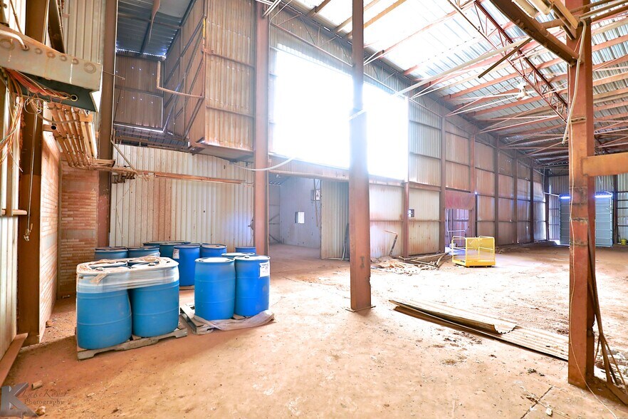 More Photos Of 3097 Brick Plant Rd, Snyder Manufacturing For Sale