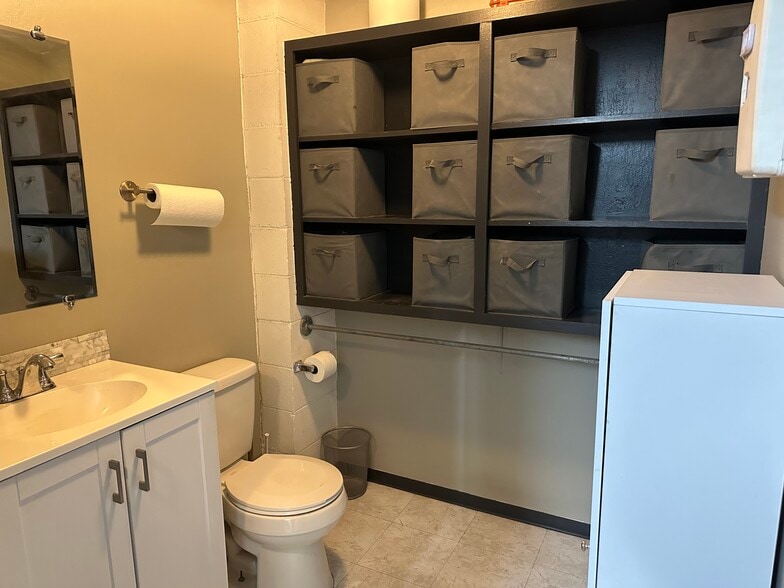 More Photos Of 2344 Conestoga Dr, Carson City Auto Repair For Sale