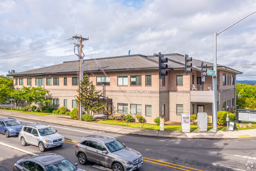 More Photos Of 9200 SE 91st Ave, Portland Medical For Lease