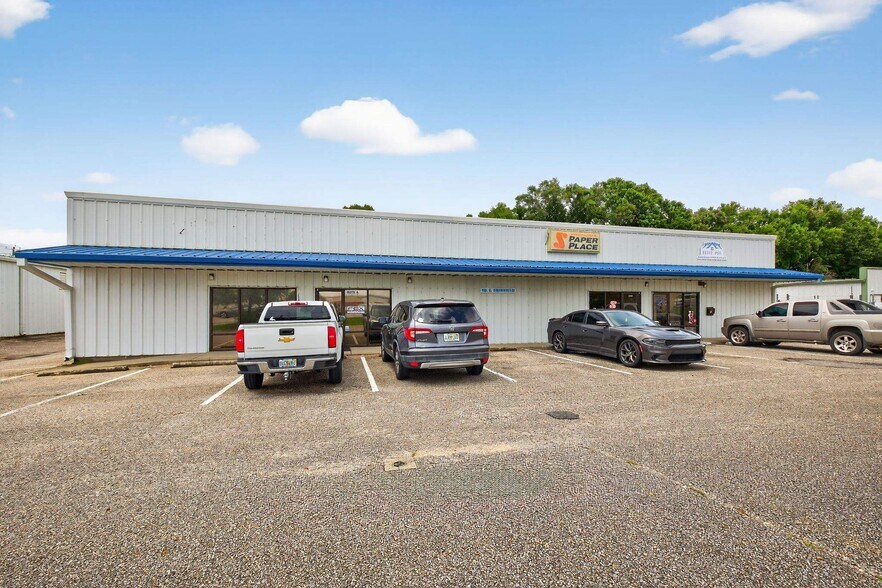 Primary Photo Of 3500 N Palafox St, Pensacola Showroom For Lease