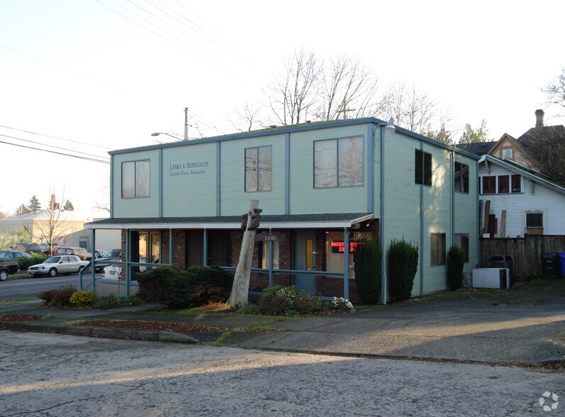 More Photos Of 3501-3511 SE Milwaukie Ave, Portland Office For Sale