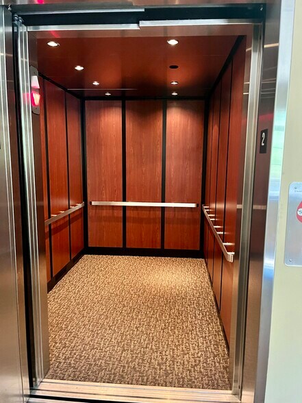 More Photos Of 1505 Mount Vernon Rd, Atlanta Medical For Lease