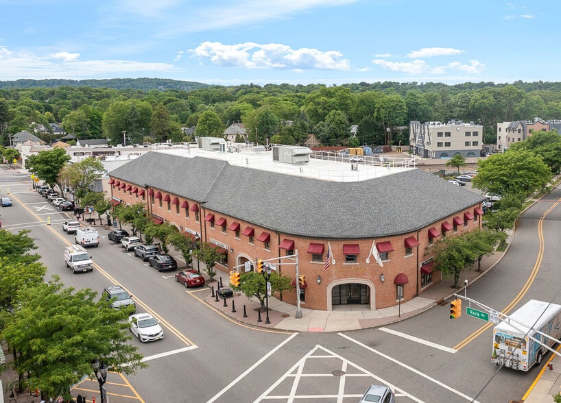 More Photos Of 201 Rock Rd, Glen Rock Office For Lease
