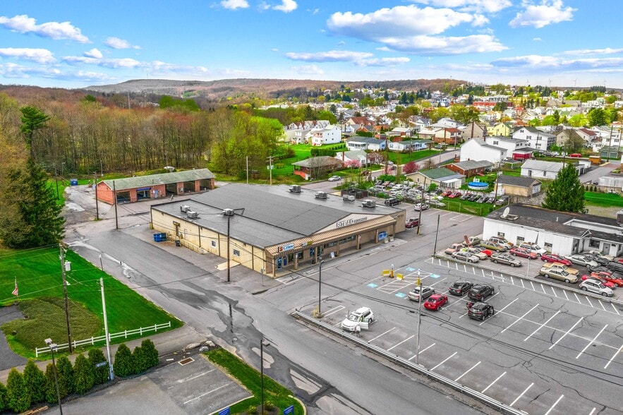 More Photos Of 452 S Lehigh Ave, Frackville Drugstore For Sale