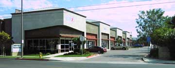More Photos Of 3475-3489 W Devonshire Ave, Hemet Showroom For Lease