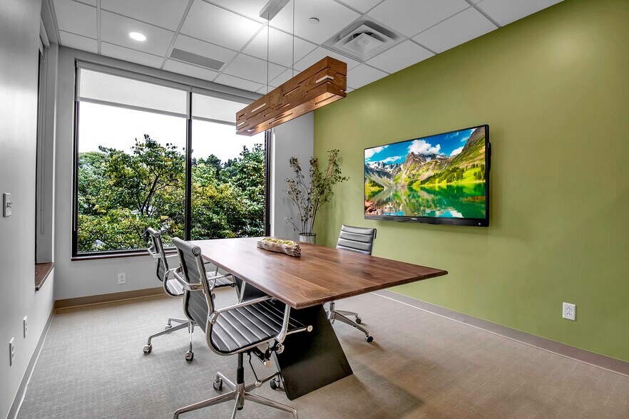 More Photos Of 1250 Pittsford Victor Rd, Pittsford Office For Lease