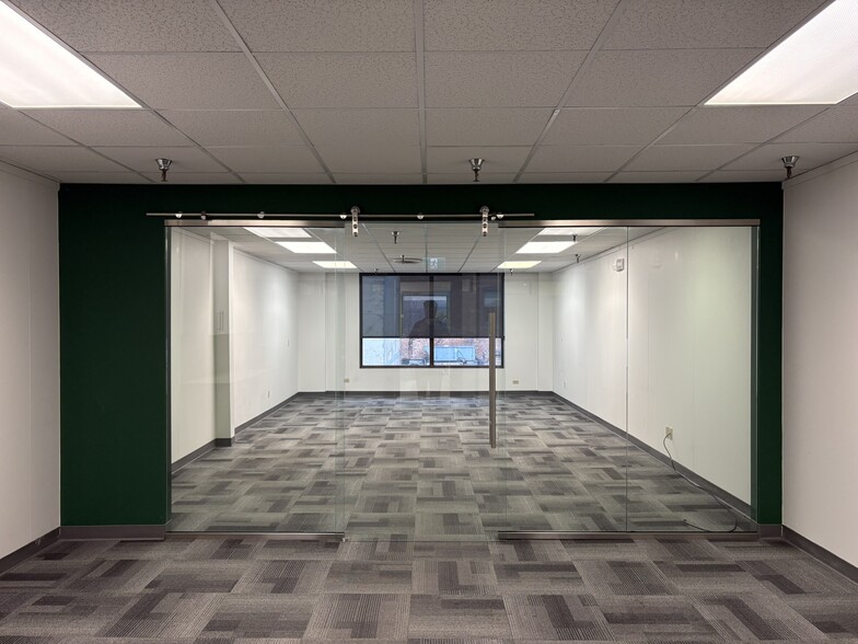 More Photos Of 10130-10132 105 St NW, Edmonton Storefront Retail Office For Lease