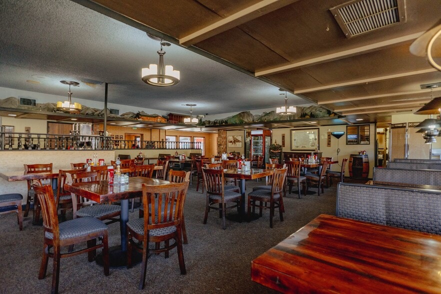 More Photos Of 5159 CA-140, Mariposa General Retail For Sale