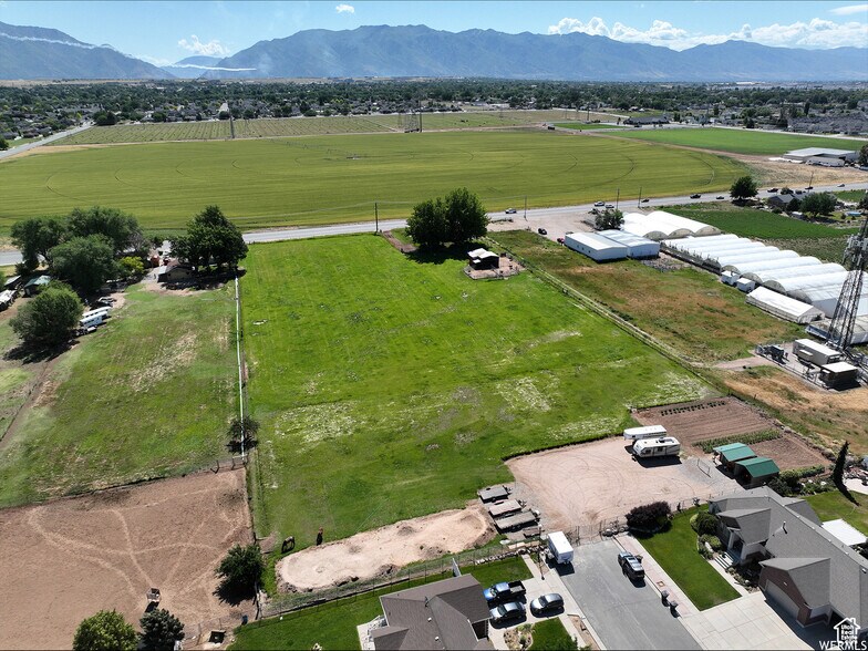 More Photos Of 1145 2000 w, Clinton Land For Sale