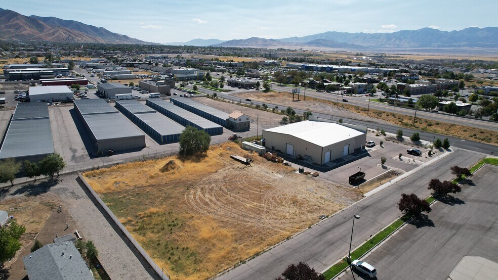 More Photos Of 1518 N Pine Canyon Rd, Tooele Showroom For Sale