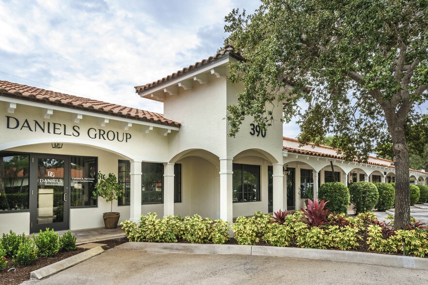 More Photos Of 390 Tequesta Dr, Jupiter Office For Lease