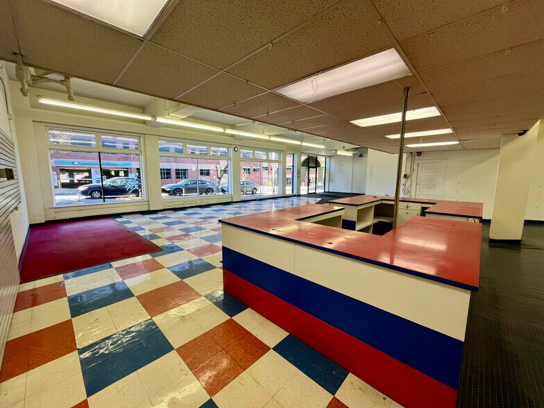 More Photos Of 1111 Maryland Ave, Baltimore Flex For Lease