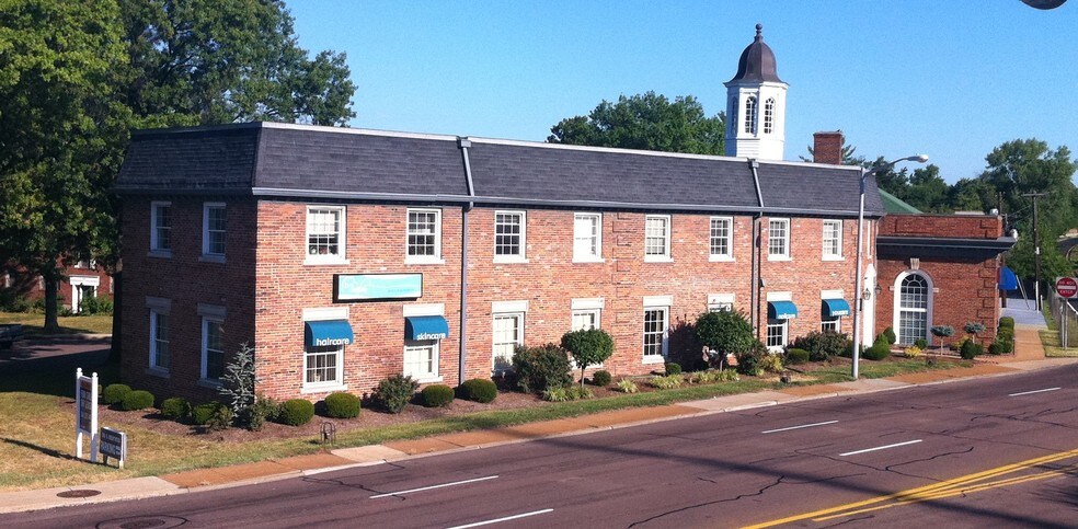 More Photos Of 889 S Brentwood Blvd, Clayton Medical For Lease