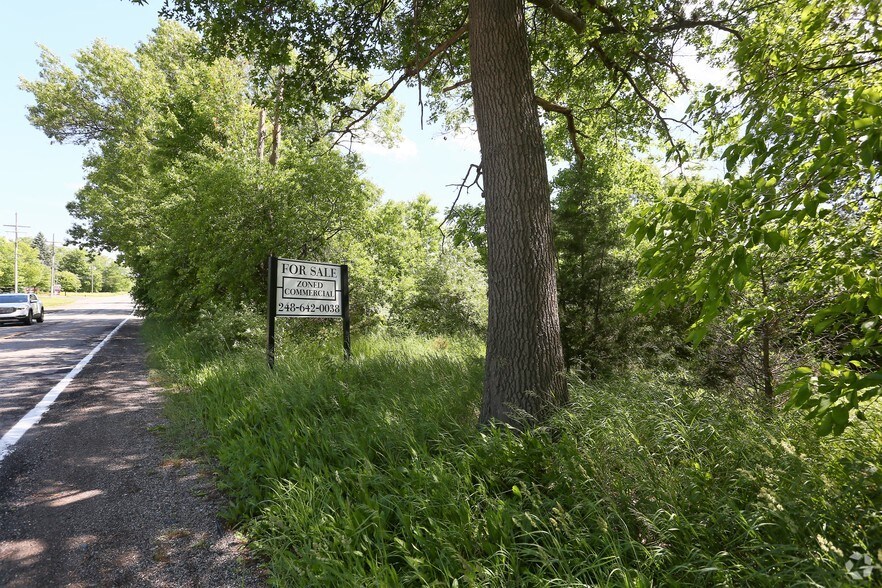 More Photos Of 00 Union Lake Rd, White Lake Land For Sale