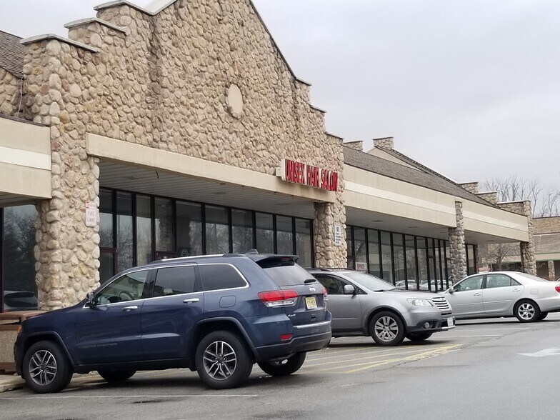 More Photos Of 60 Brotherhood Plaza Dr, Washingtonville Unknown For Lease