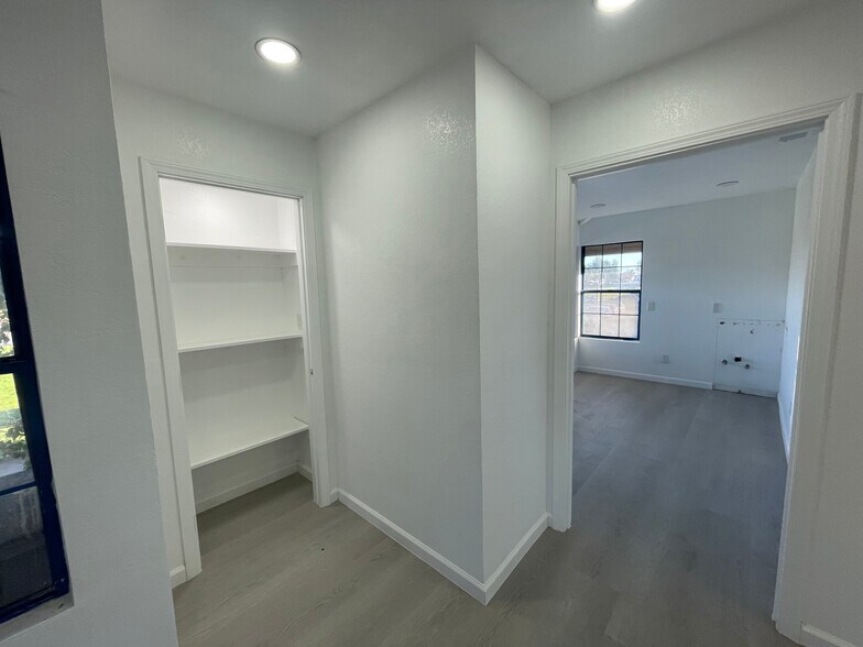 More Photos Of 1919 Grand Canal Blvd, Stockton Office For Sale