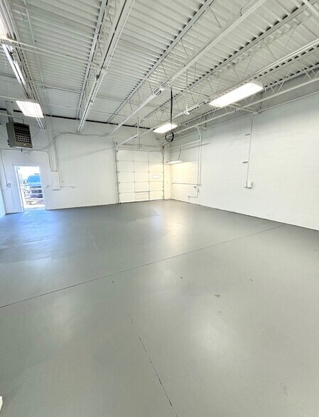 More Photos Of 300-330 Detroit Ave, Monroe Unknown For Lease