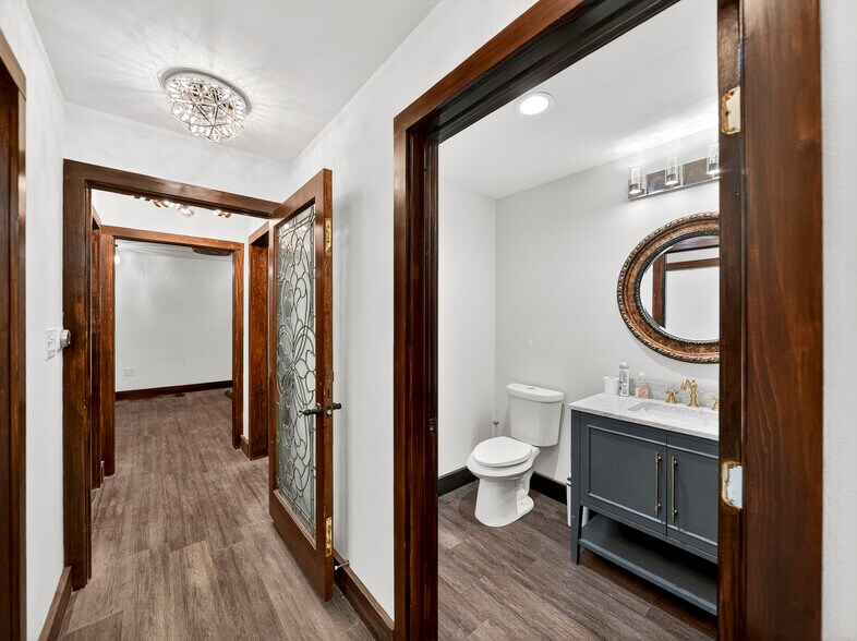 More Photos Of 612 N Third Street, Princeton Office For Sale