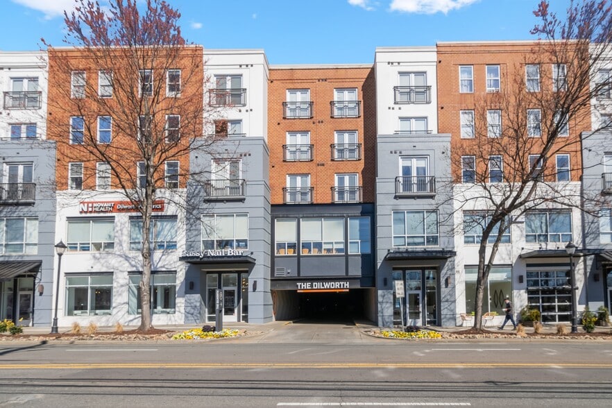 More Photos Of 1315 East Blvd, Charlotte Apartments For Sale