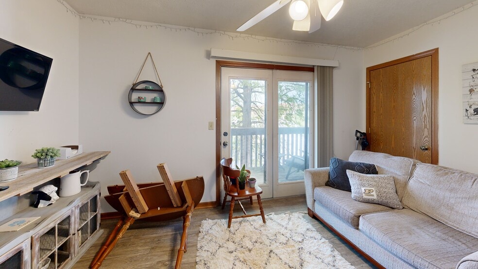 More Photos Of 400 S Grant St, West Lafayette Apartments For Sale
