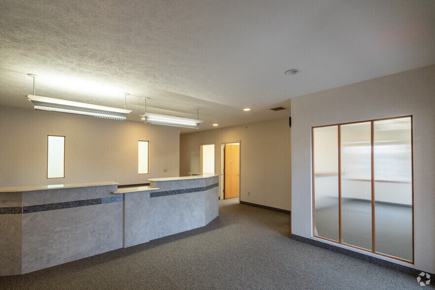 More Photos Of 4205 Charlar Dr, Holt Loft Creative Space For Sale