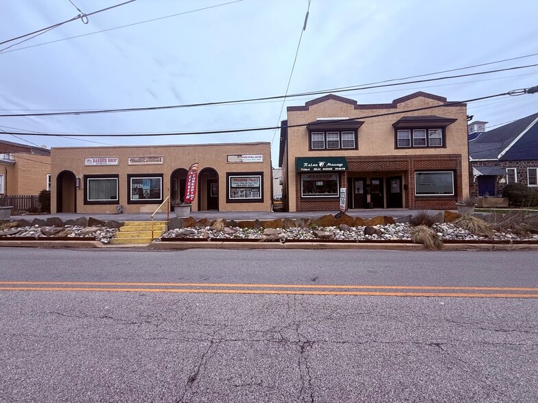 Primary Photo Of 5-17 S Valley Rd, Paoli General Retail For Sale