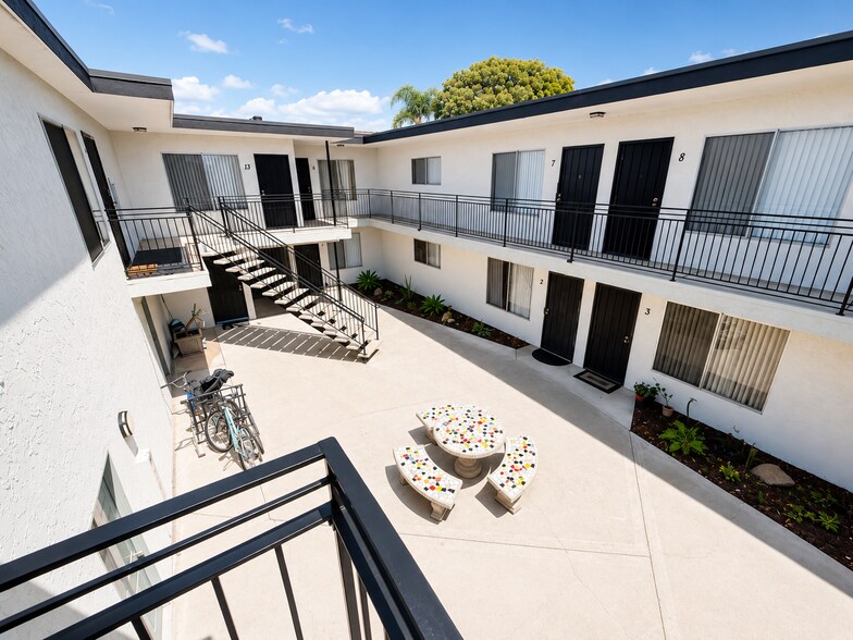More Photos Of 4744 Hawley Blvd, San Diego Apartments For Sale