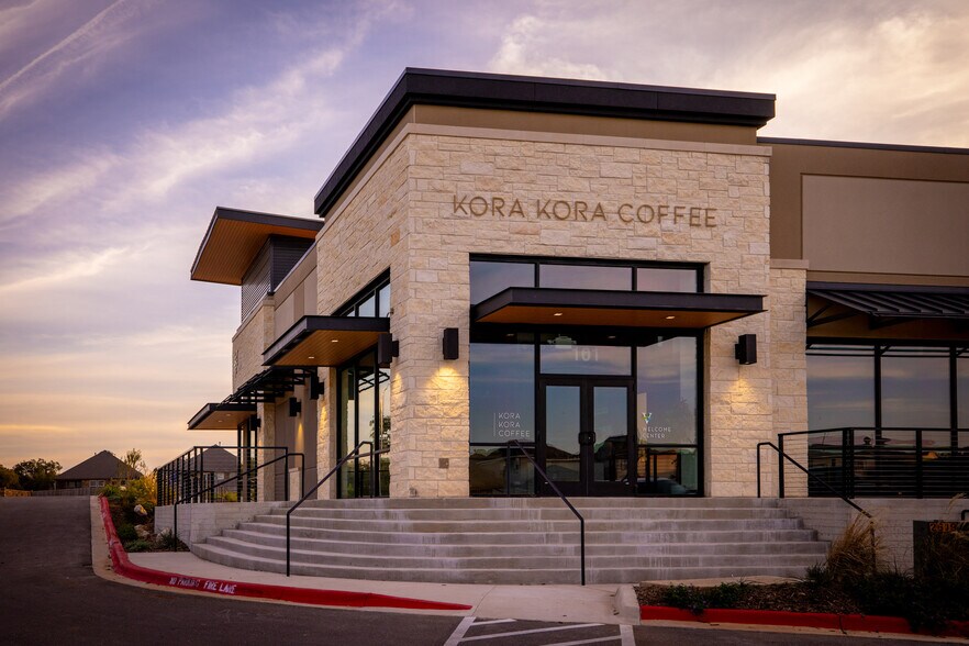 More Photos Of Oak Run Pkwy & Geneva St, New Braunfels Unknown For Lease