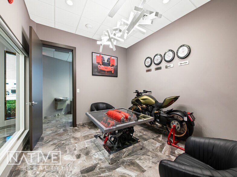 More Photos Of 6199 N Federal Hwy, Boca Raton Freestanding For Sale