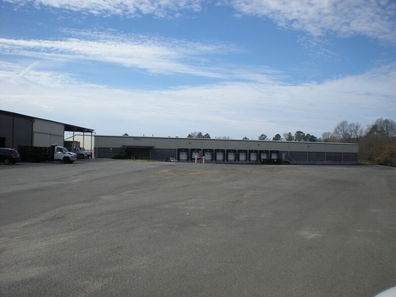 More Photos Of 2700 Angier Ave, Durham Warehouse For Lease