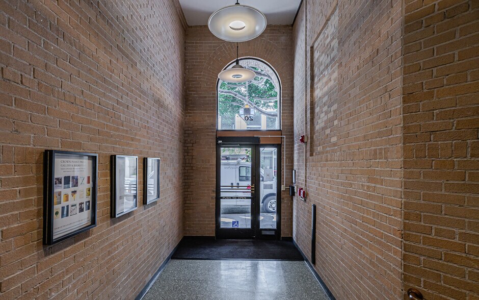 More Photos Of 657 Howard St, San Francisco Loft Creative Space For Lease