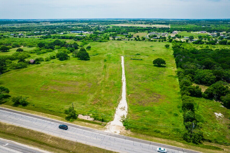 More Photos Of 1440 S Broadway St, Joshua Land For Sale