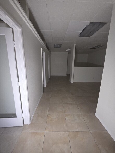More Photos Of 44143-44147 20th St W, Lancaster Medical For Sale