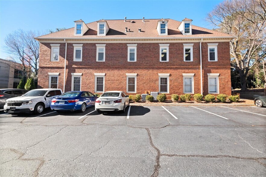 Primary Photo Of 6111 Peachtree Dunwoody Rd NE, Atlanta Medical For Sale
