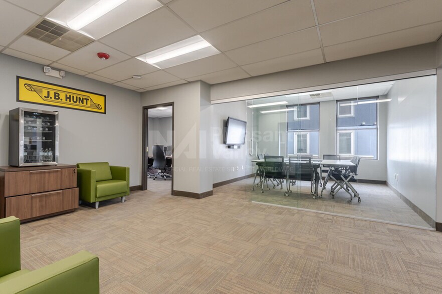 More Photos Of 12 E Exchange St, Akron Office For Sale