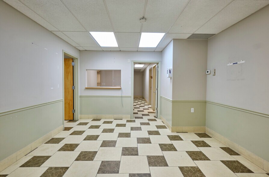 More Photos Of 2596-2598 Third Ave, Bronx Medical For Sale
