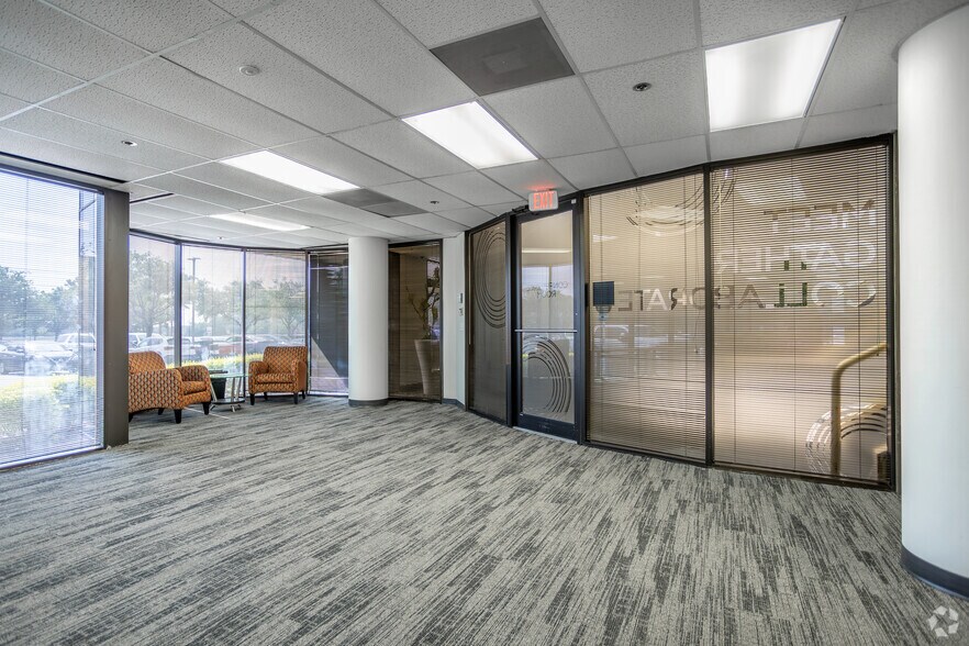 More Photos Of 16775 Addison Rd, Addison Office For Lease