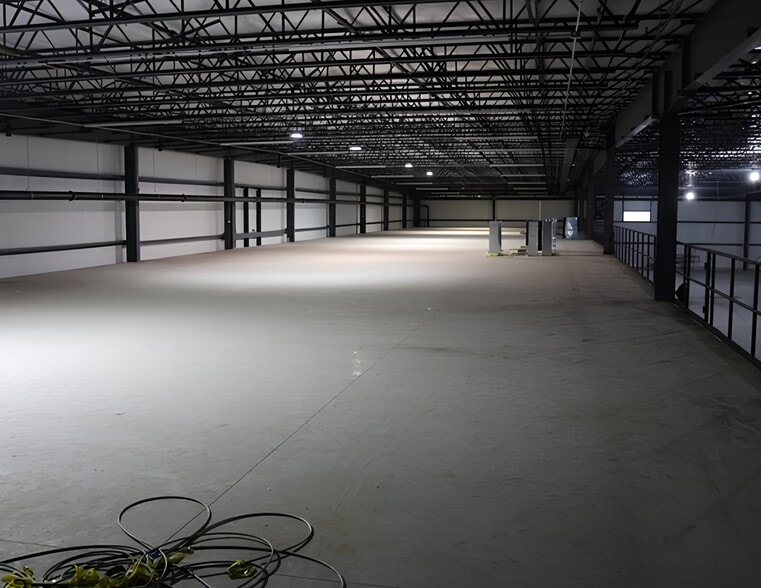 More Photos Of 2675 Olthoff Dr, Muskegon Industrial For Sale