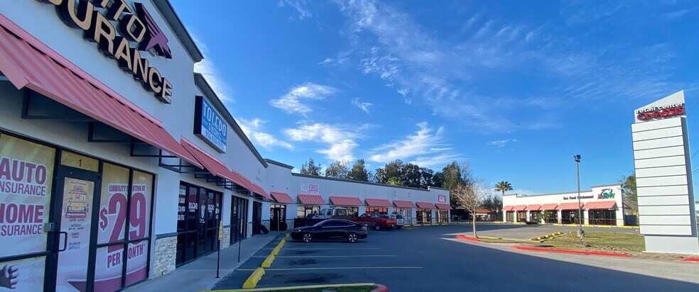 More Photos Of 6672 Padre Island Hwy, Brownsville General Retail For Lease