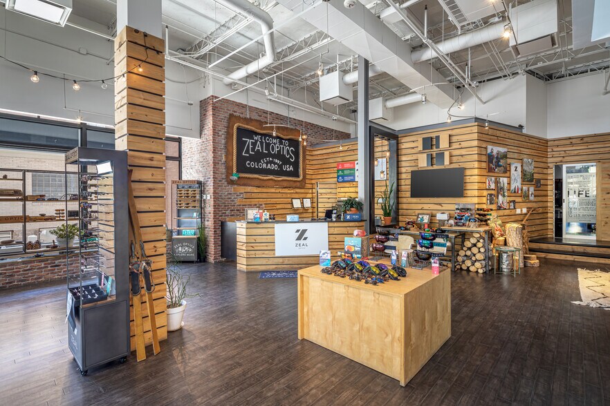More Photos Of 2036-2098 Broadway St, Boulder Office For Lease
