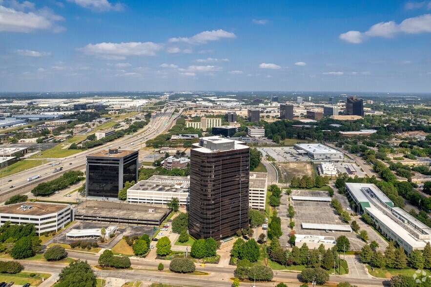 More Photos Of 363 N Sam Houston Pky E, Houston Office For Lease