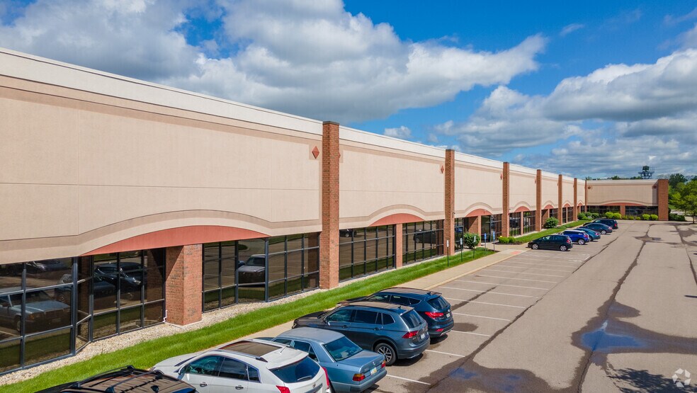 More Photos Of 4300 Glendale Milford Rd, Blue Ash Flex For Sale