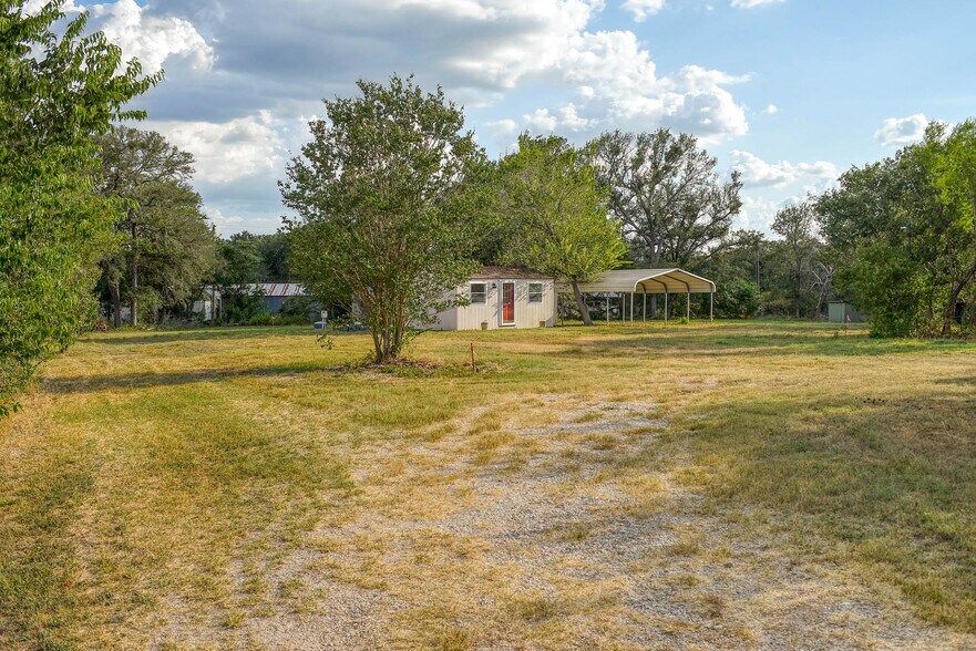 More Photos Of 901 Highway 21 W, Cedar Creek Land For Sale