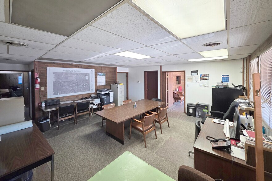 More Photos Of 6625 E 49th Ave, Commerce City Warehouse For Lease