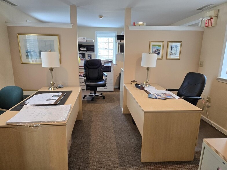 More Photos Of 856 Main St, Chatham Office For Sale