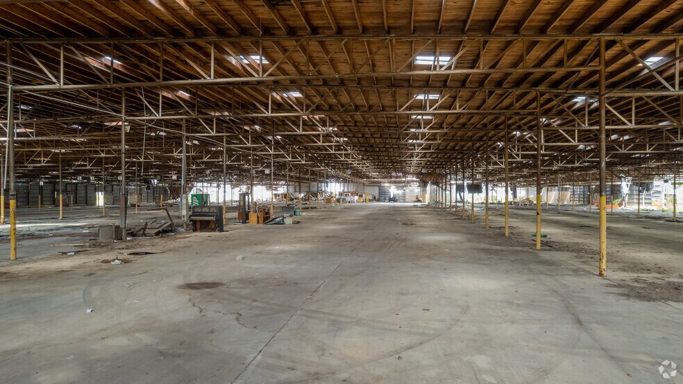 More Photos Of 1419 A Hwy-11, Kinston Industrial For Sale