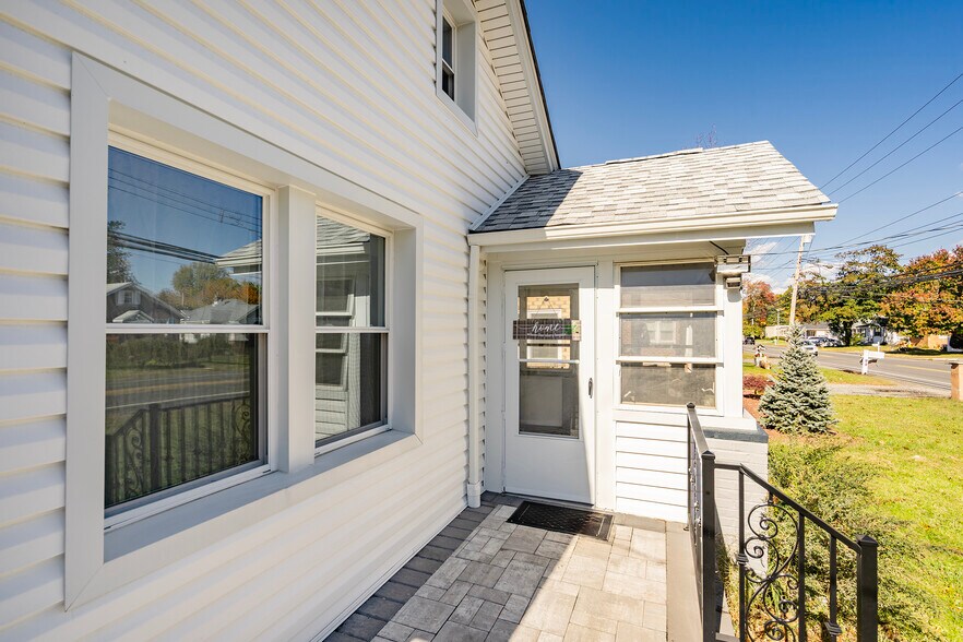 More Photos Of 29 Wilson Ave, Manalapan Township Medical For Sale