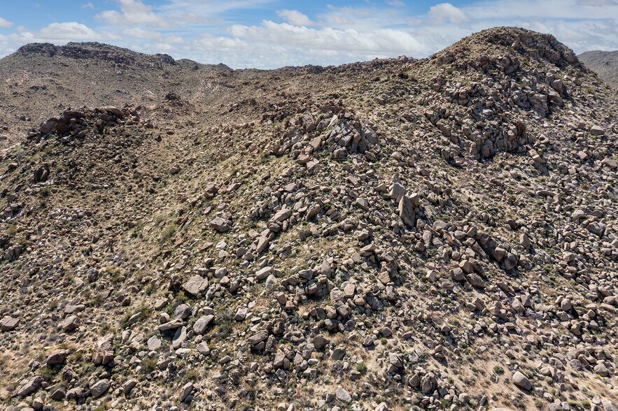 More Photos Of 50636 Golden Ray Rd, Johnson Valley Religious Facility For Sale